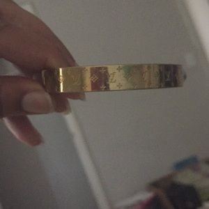 Louis Vuitton Gold LV Bracelet